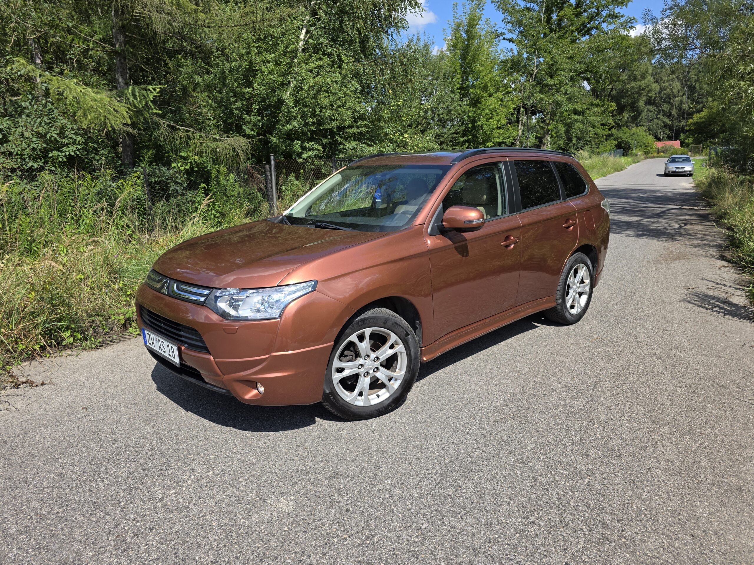 Mitsubishi Outlander 2.2 DI-D 4WD Instyle