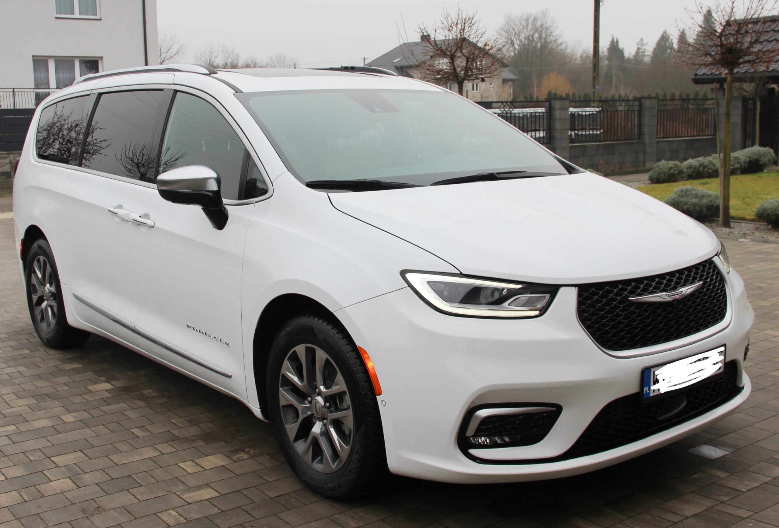 Chrysler Pacifica Pinnacle Hybrid Plug-in 2023