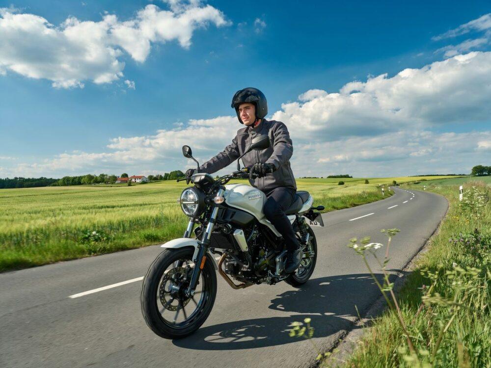 motocykl kat a1