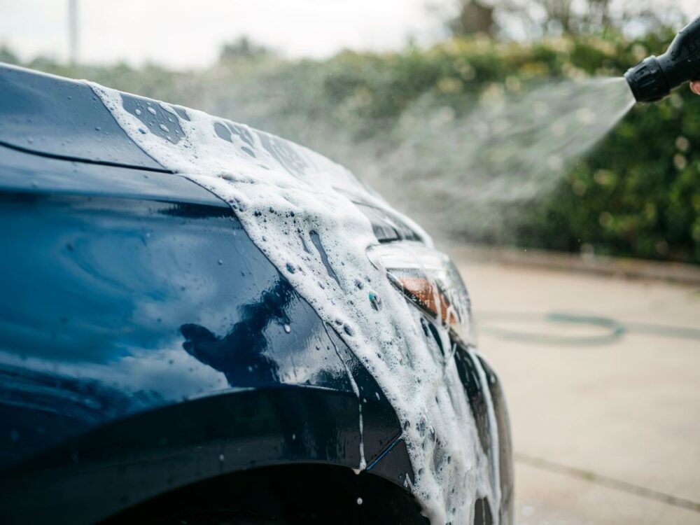 umyte auto po zastosowaniu piany aktywnej